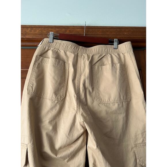 NWT Abercrombie & Fitch Relaxed Cargo Pants High Rise Straight Pockets Tan SZ 32 - Picture 8 of 13